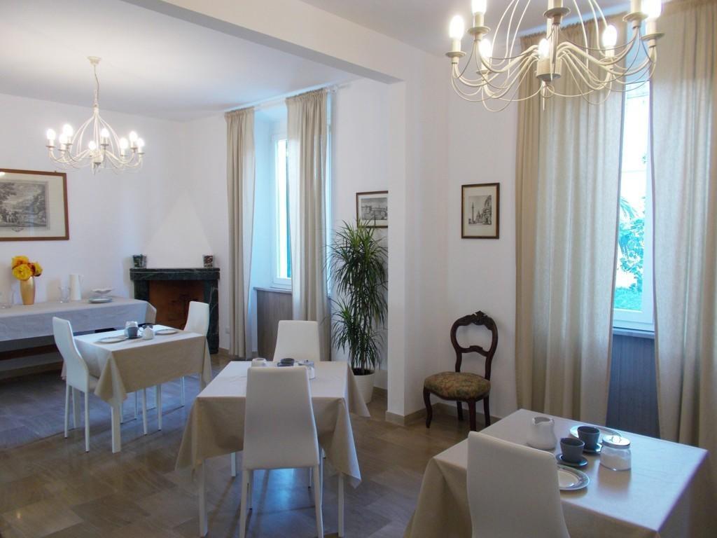 B&B Rossana Carrara Eksteriør billede
